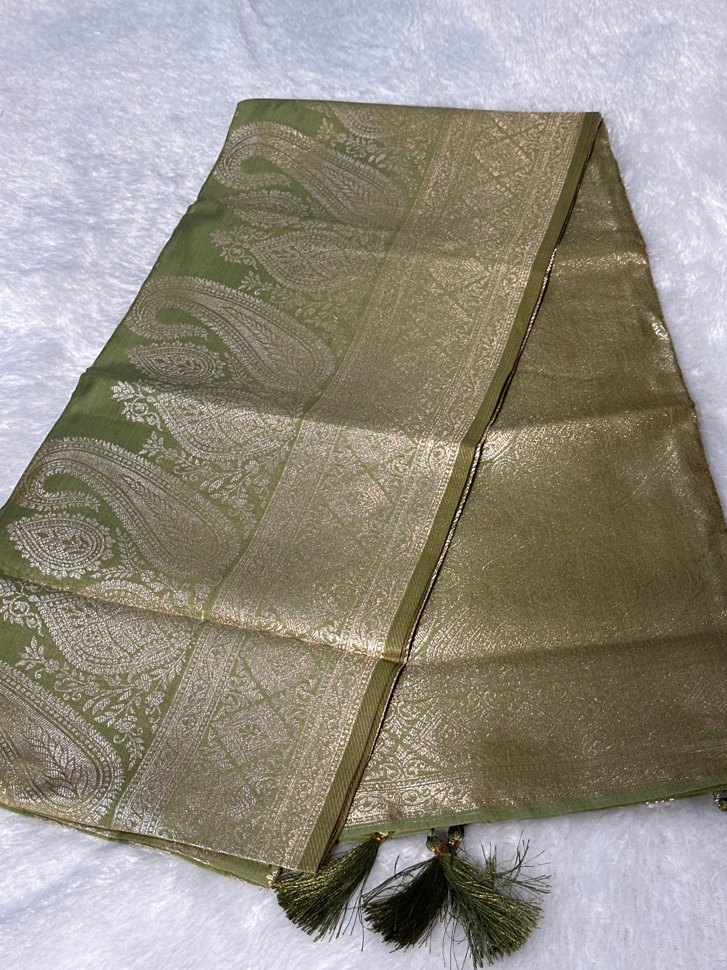 Bambu Silk Zari saree