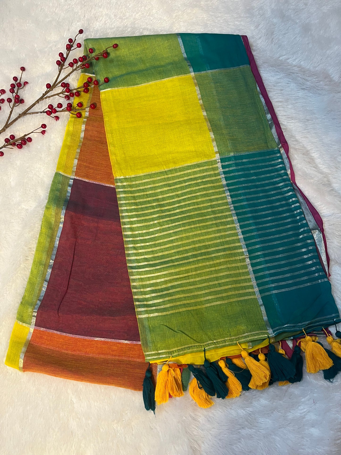 Handloom mul cotton rainbow checks saree (without blouse)