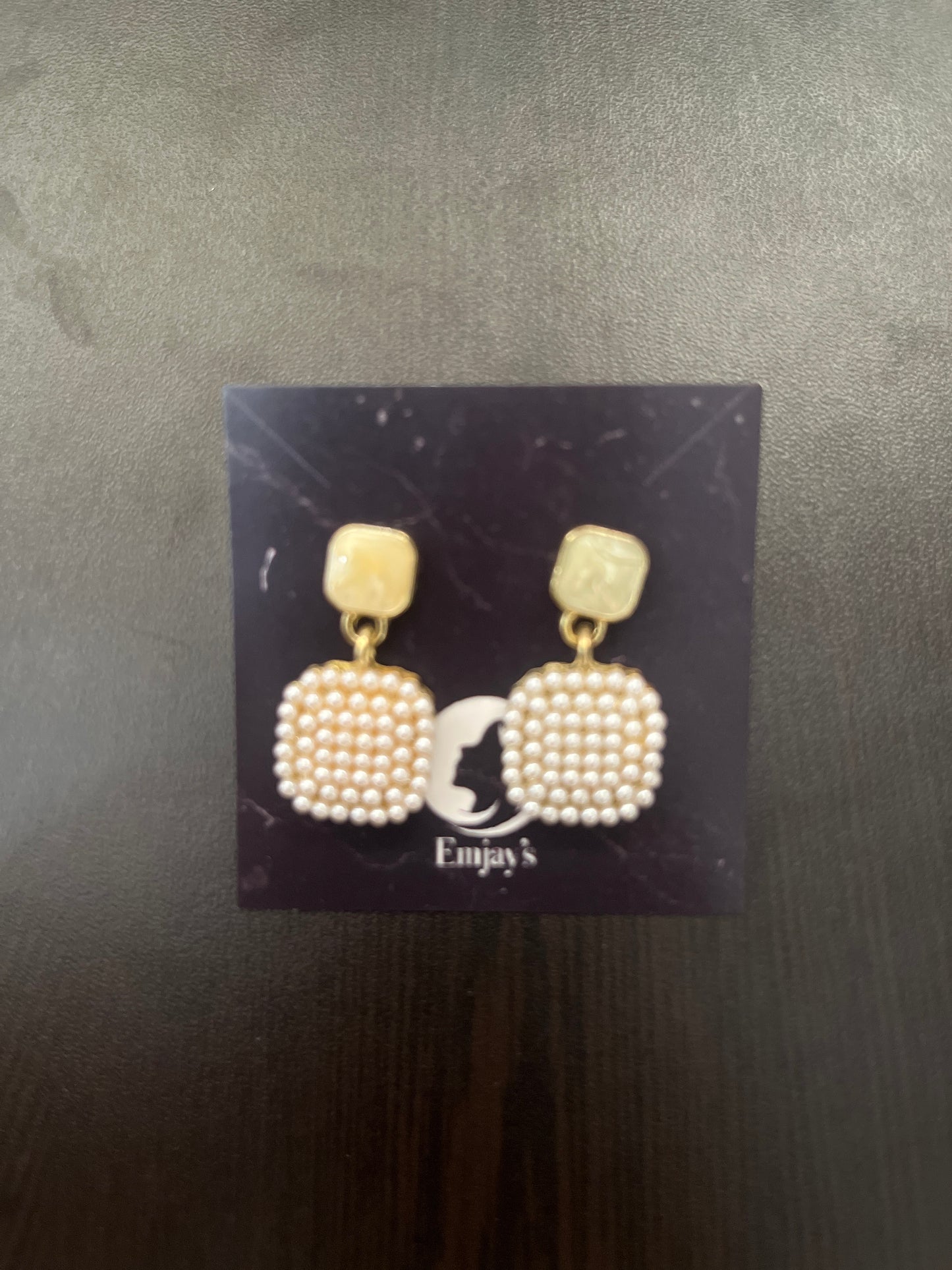 Pearl drops
