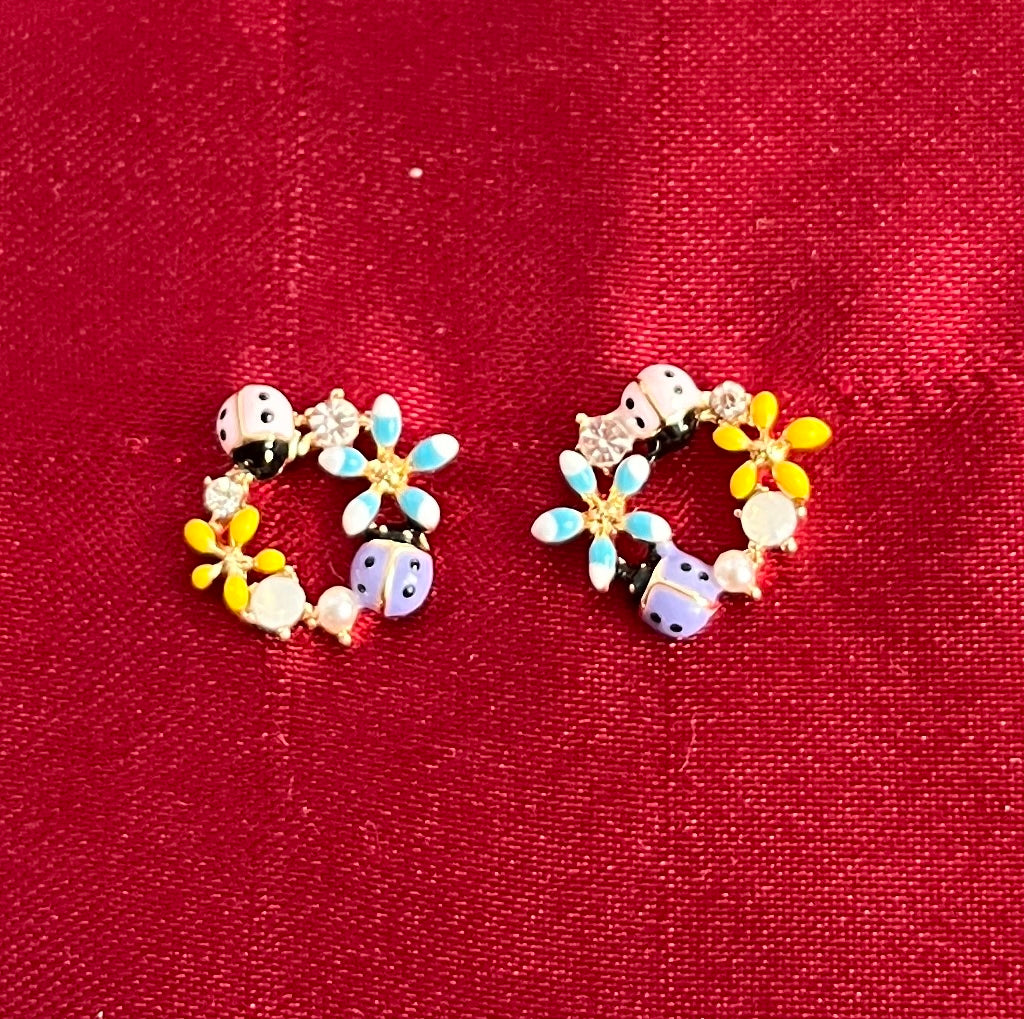 Bee and blossom stud