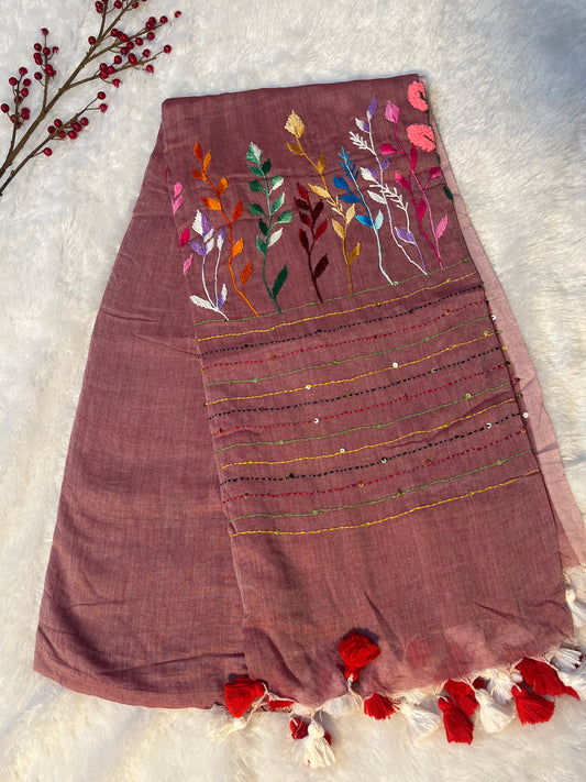 Handloom mul cotton embroidered saree (without blouse)