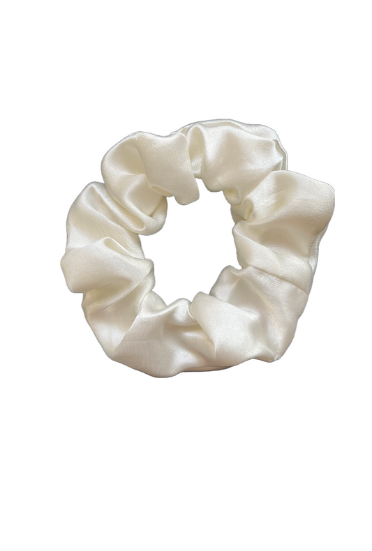 Cream - Regular satin scrunchie