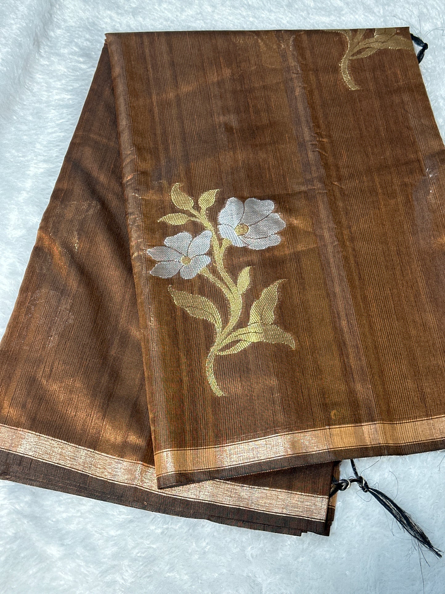 Semi Tussar saree