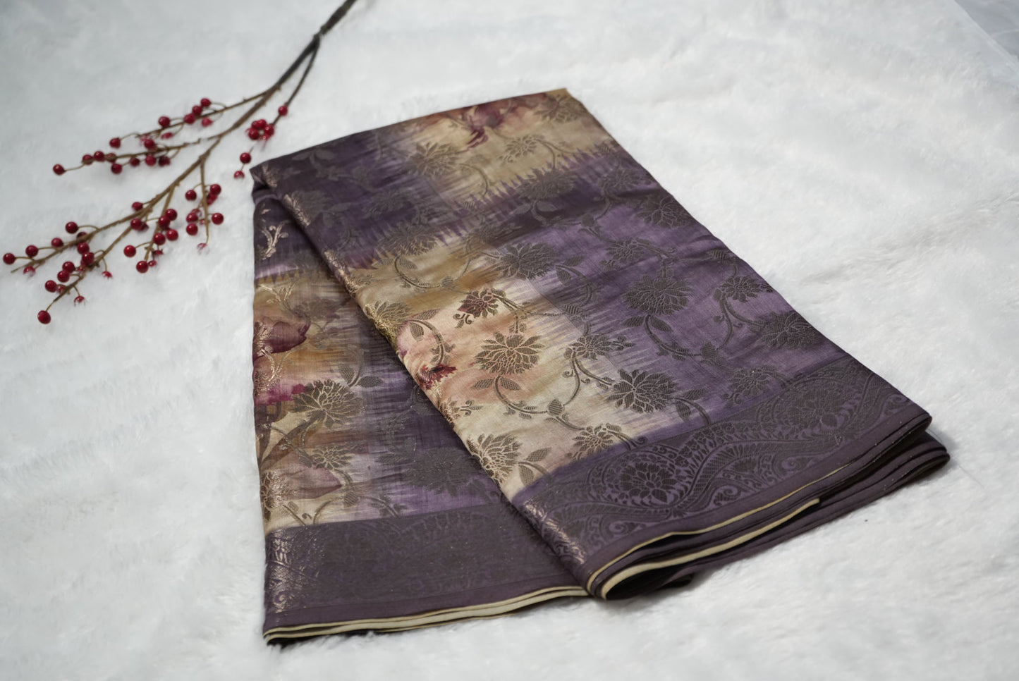 Dola silk saree