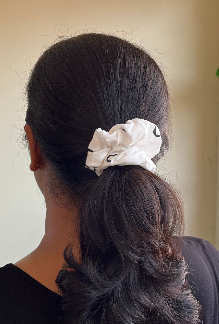 Luna - Regular cotton scrunchie