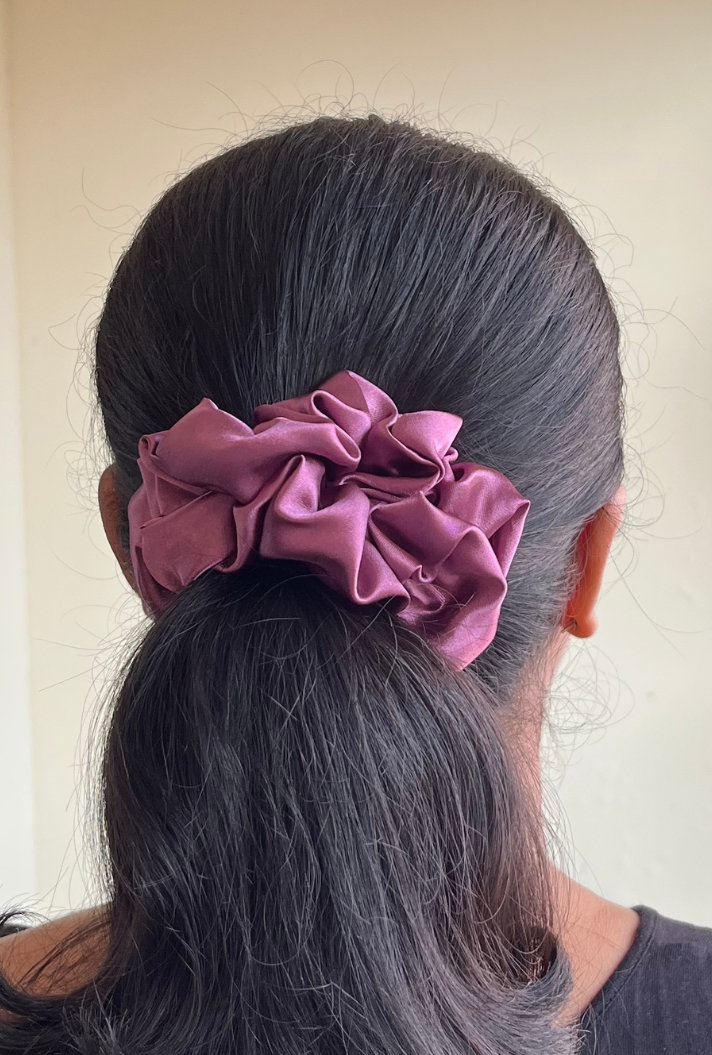 Tyrion - Large satin scrunchie