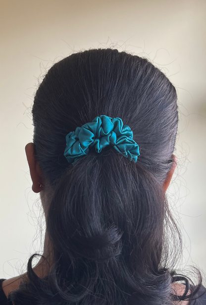 Pine - Skinny satin scrunchie