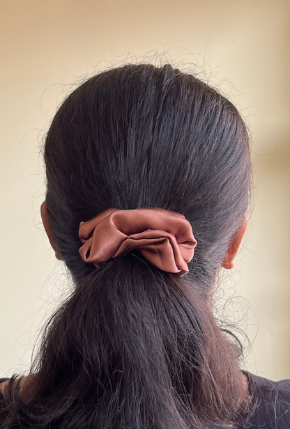 Coffee - Regular satin scrunchie