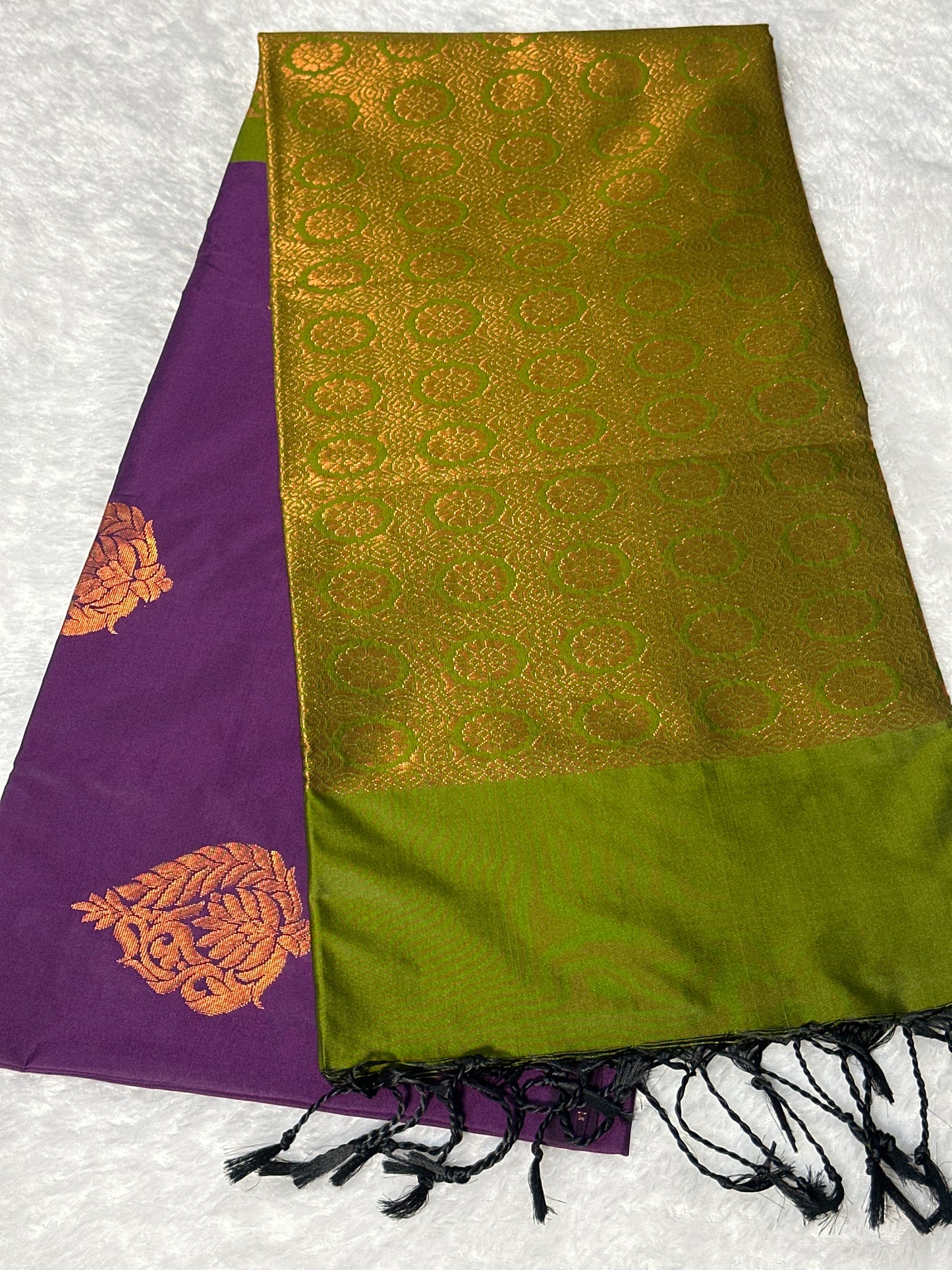 Kanjivaram Soft Silk saree without border