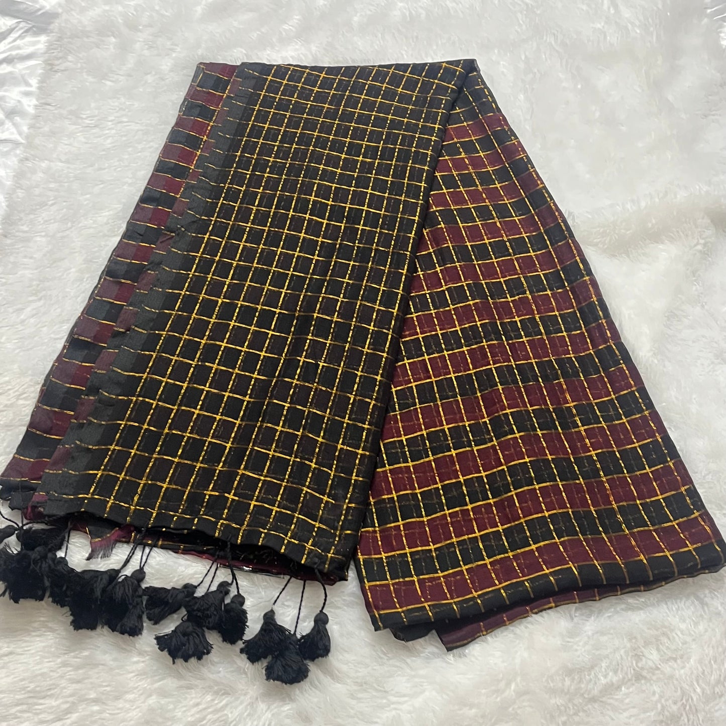 Checks on mul cotton saree