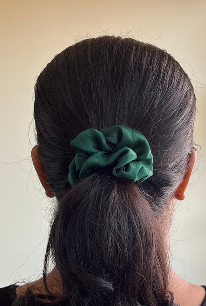 Green Belle- Regular georgette scrunchie