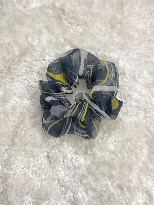 Organza black 1 regular scrunchie