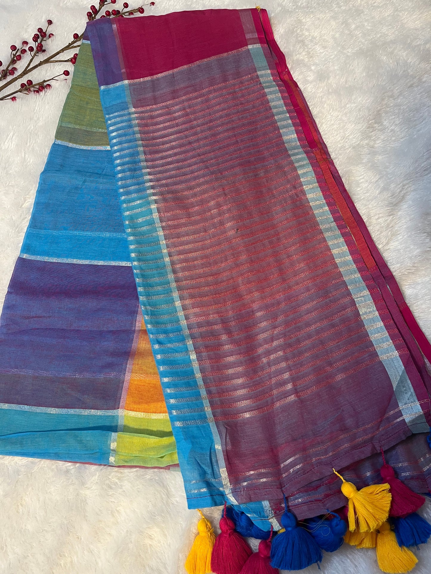 Handloom mul cotton rainbow checks saree (without blouse)