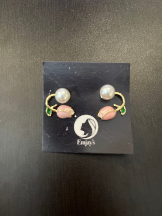 Pink bud pearl stud
