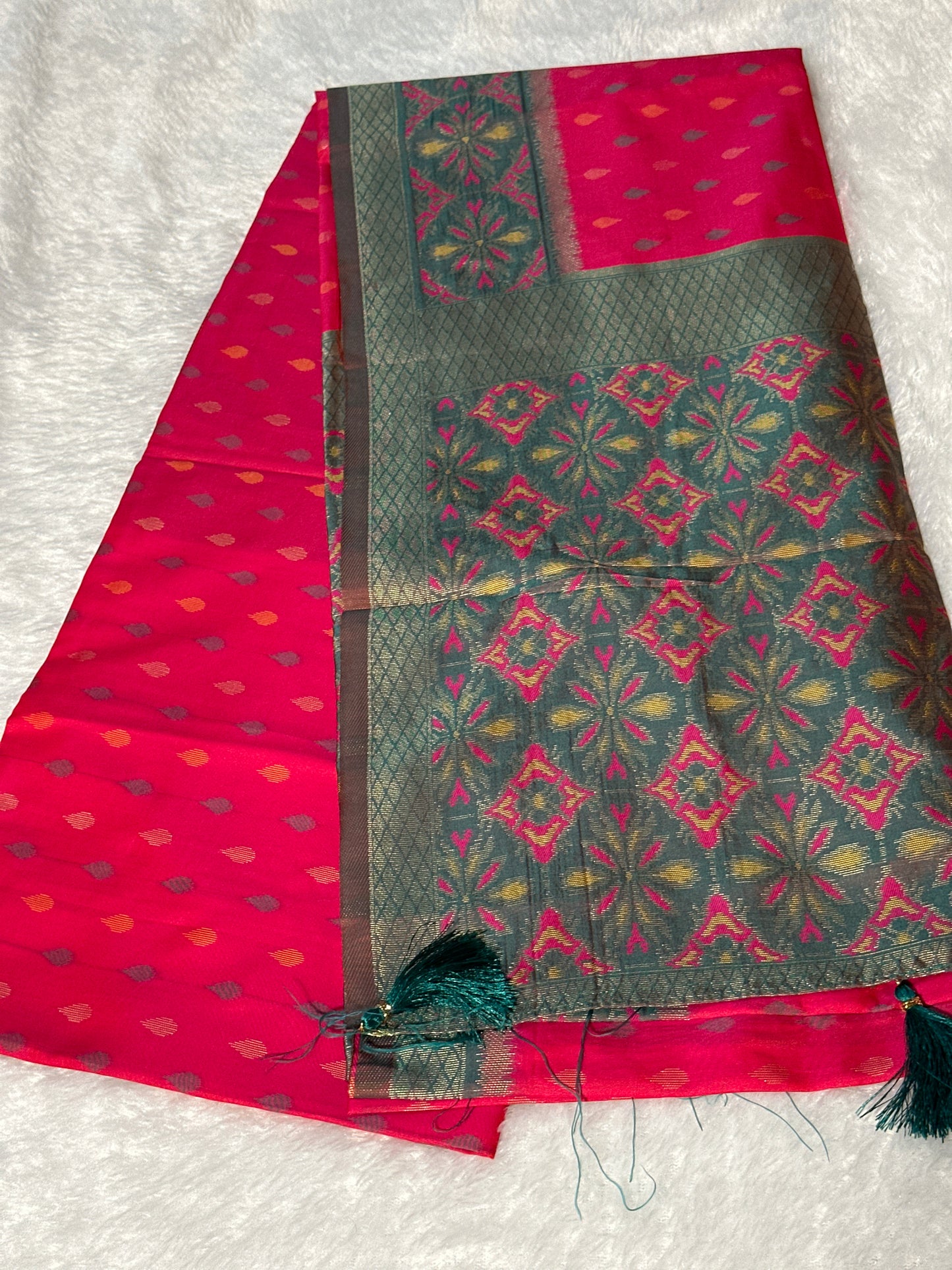 Semi Patola Silk saree