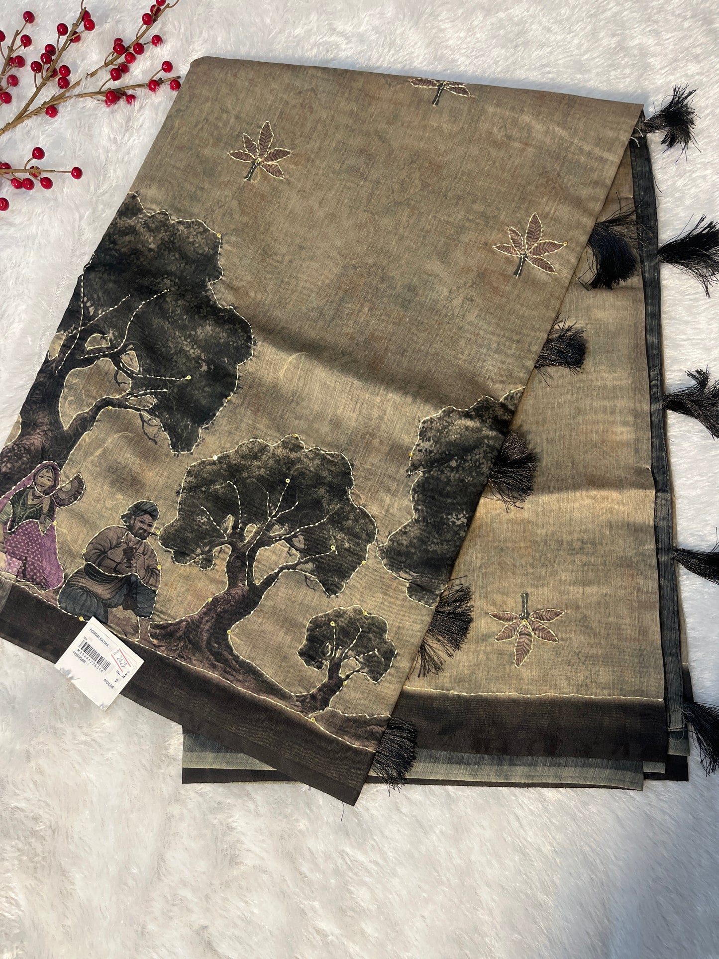 Porgai kantha stitch work on chanderi cotton saree