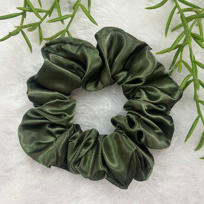 Sea green - Regular satin scrunchie