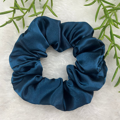 Teal blue - Regular satin scrunchie
