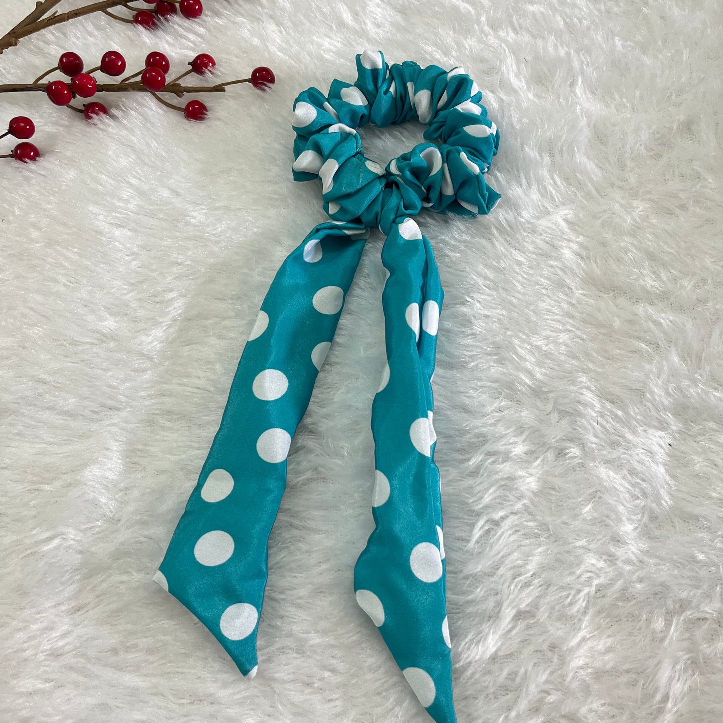 Blue retro - Tail satin scrunchie