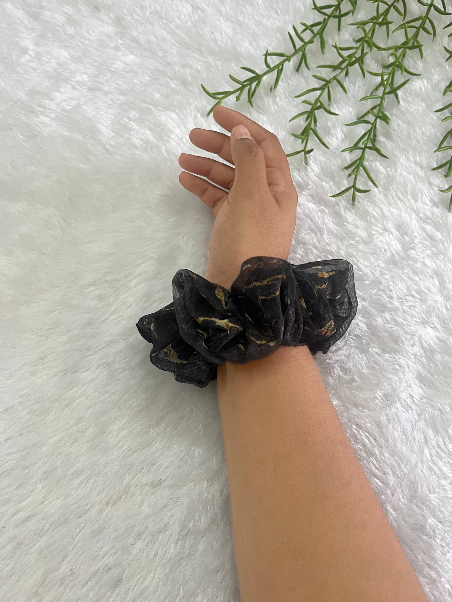 Mystique - Organza large scrunchie