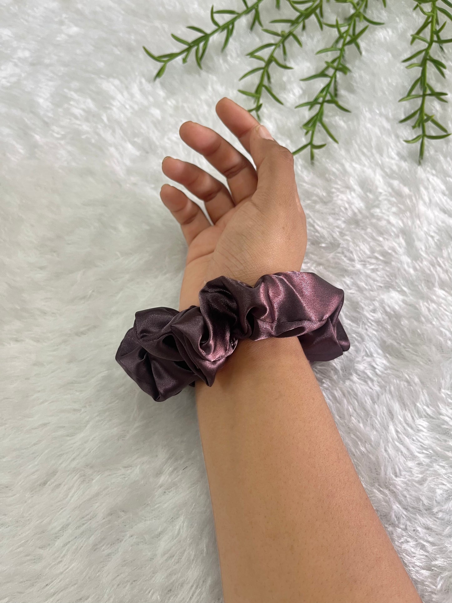 Aubergine - Regular satin scrunchie