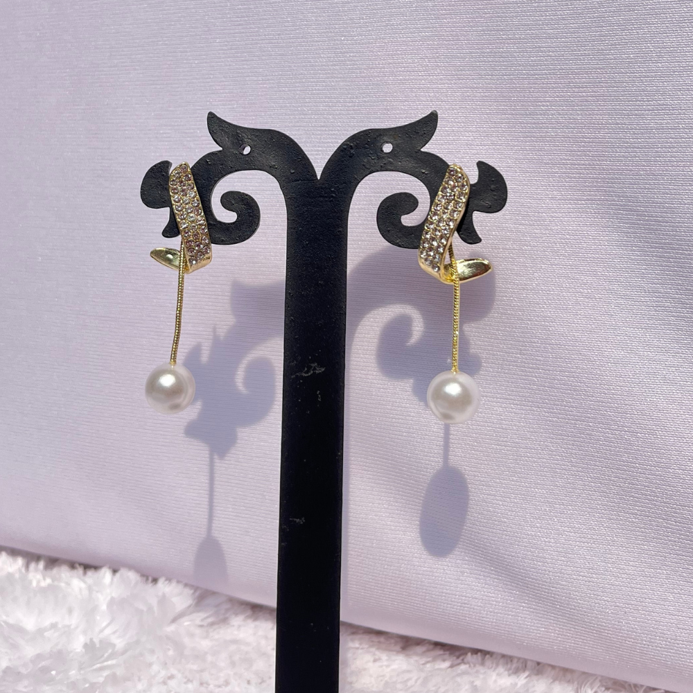 Pearl Tassel Earring