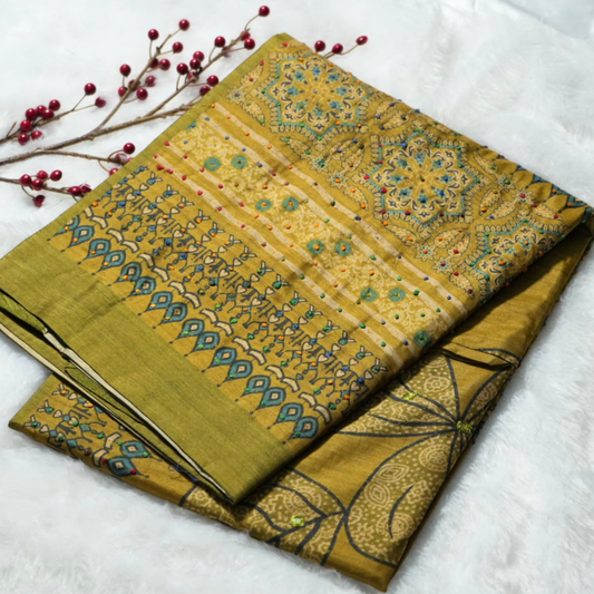 Semi Tussar saree with knots and mirror work